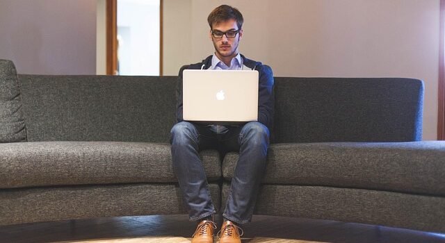 Qual o CNPJ da  Embraer S.a.? 07689002000189